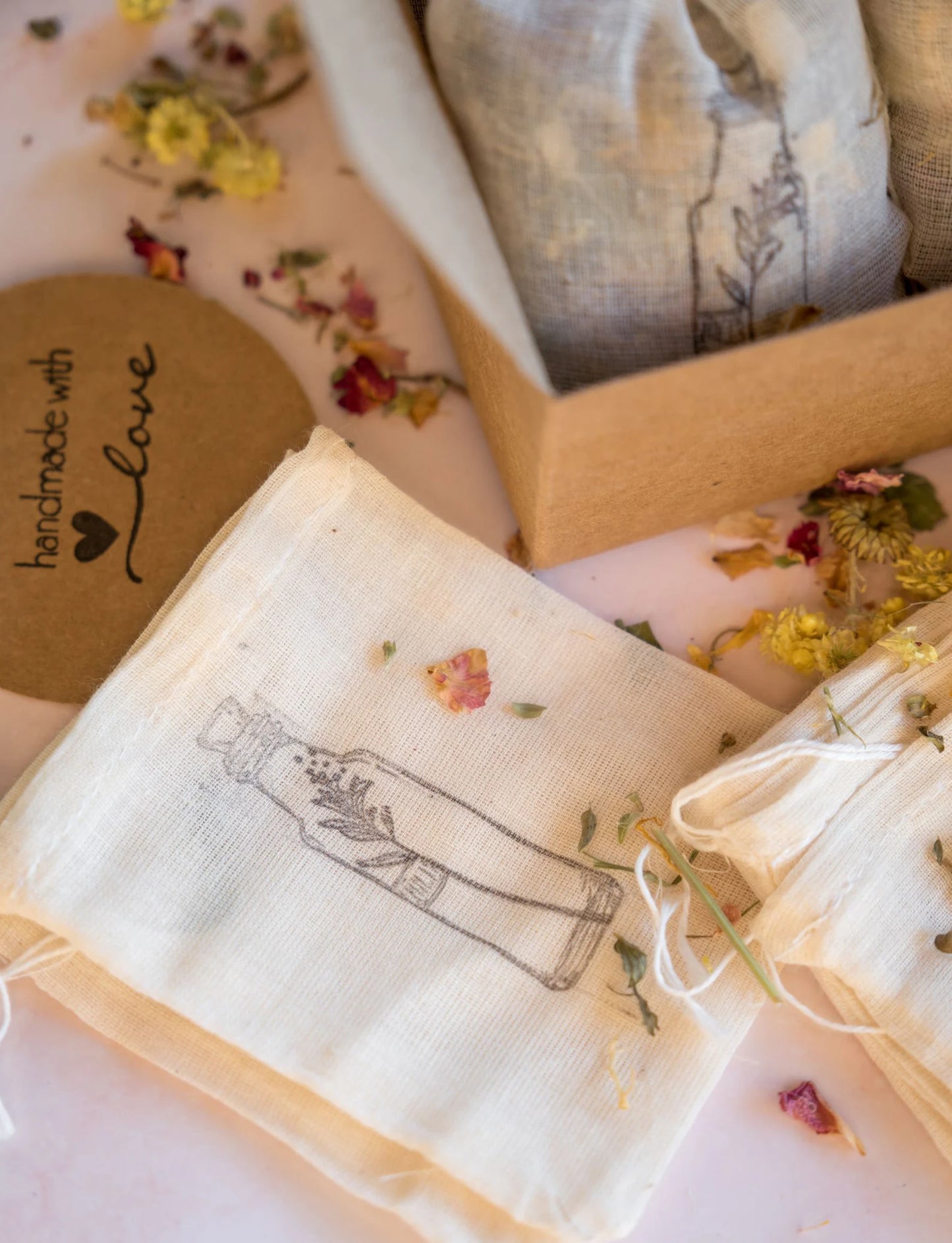 Floral Bath Tea Soak-Set of Four - Soak in Silk